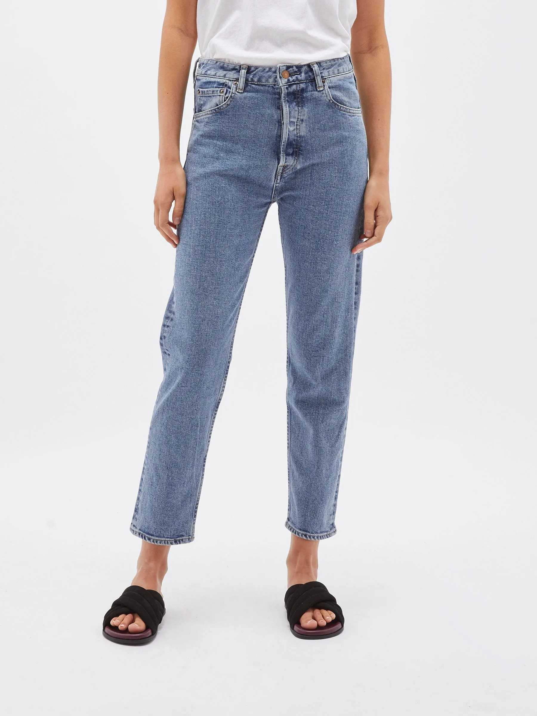 classic crop jean