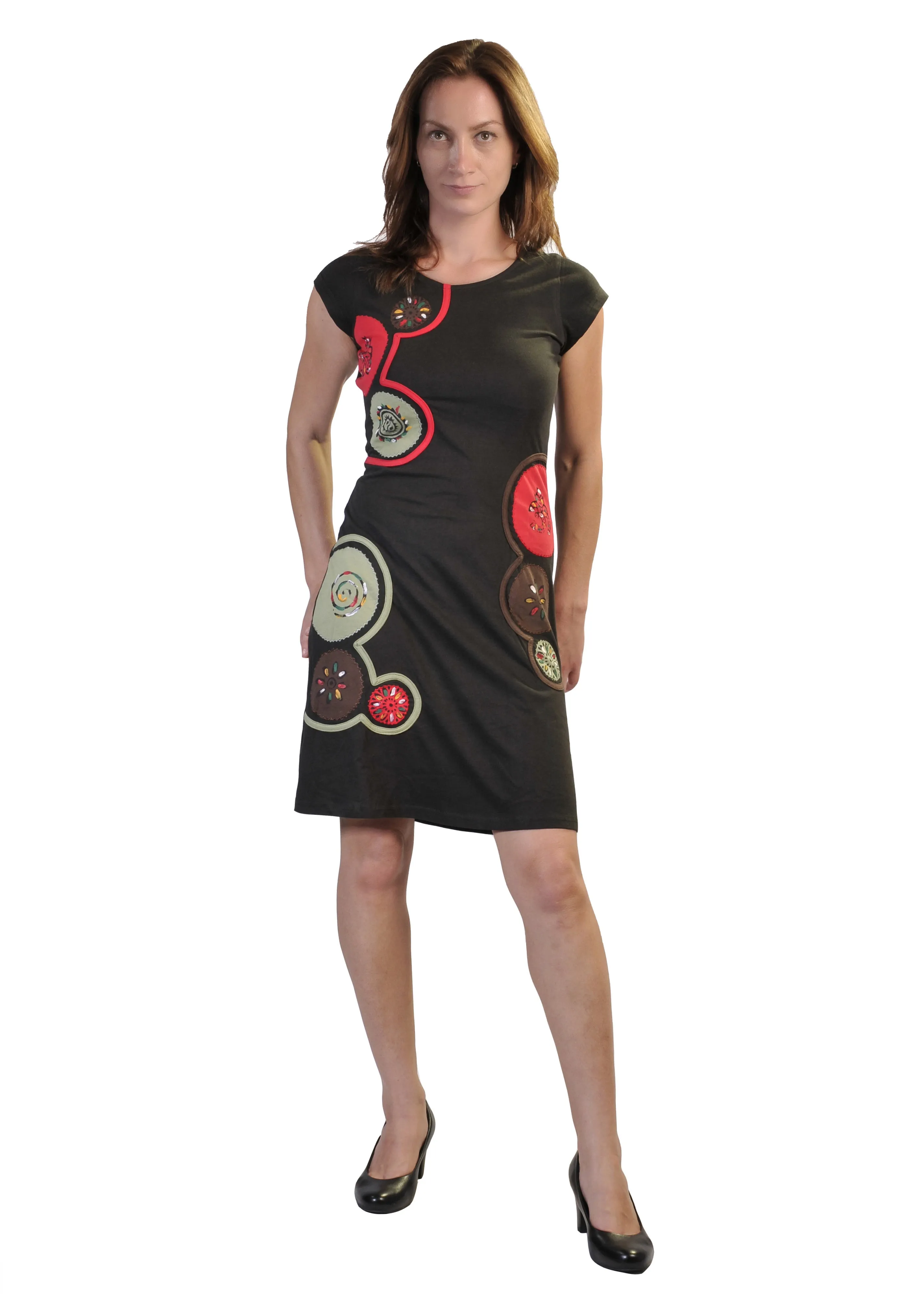 ladies-black-red-sleeveless-dress-with-chakra-embroidery-brush-paint-design