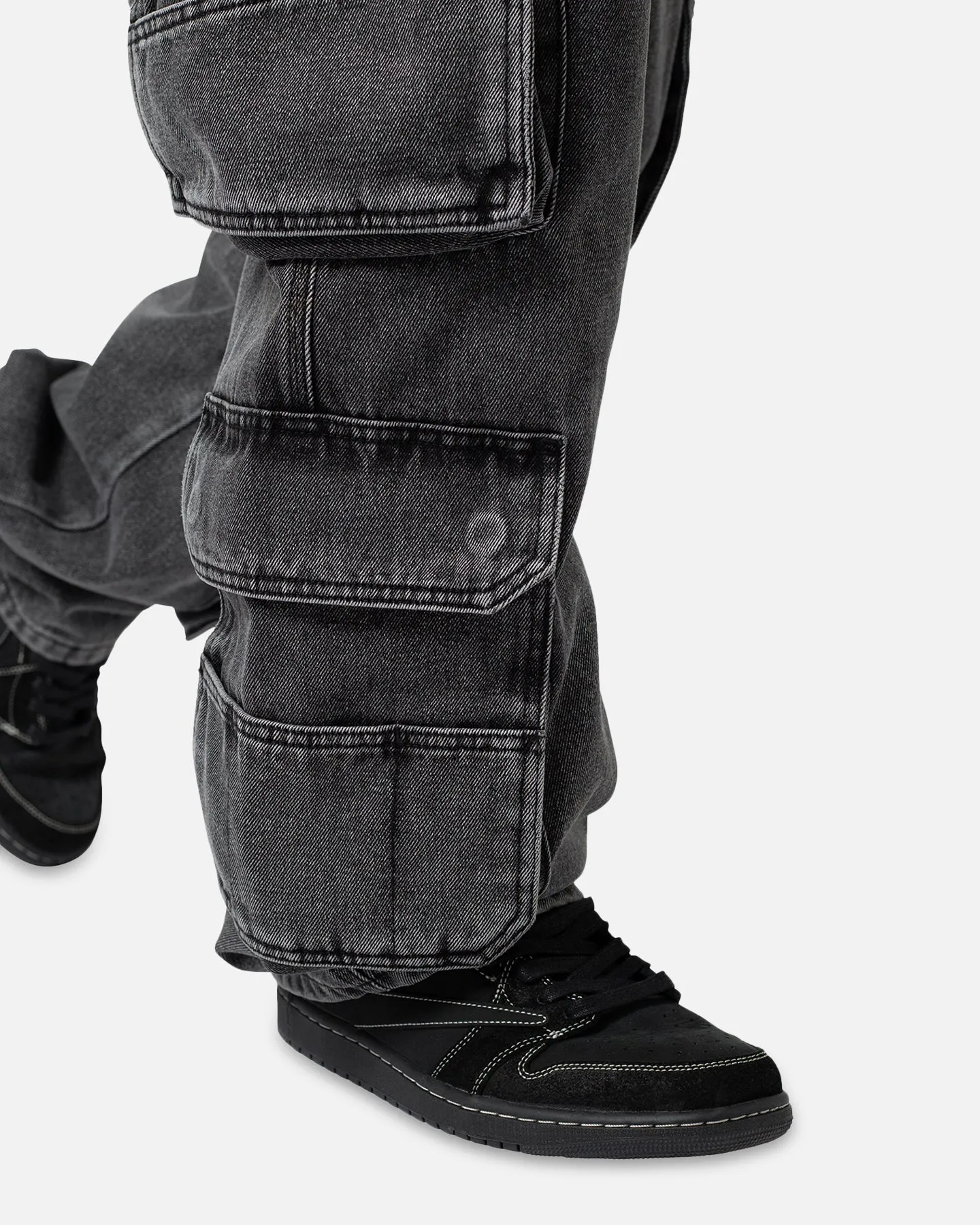 MNML Baggy Rave Cargo Denim Jeans Washed Black