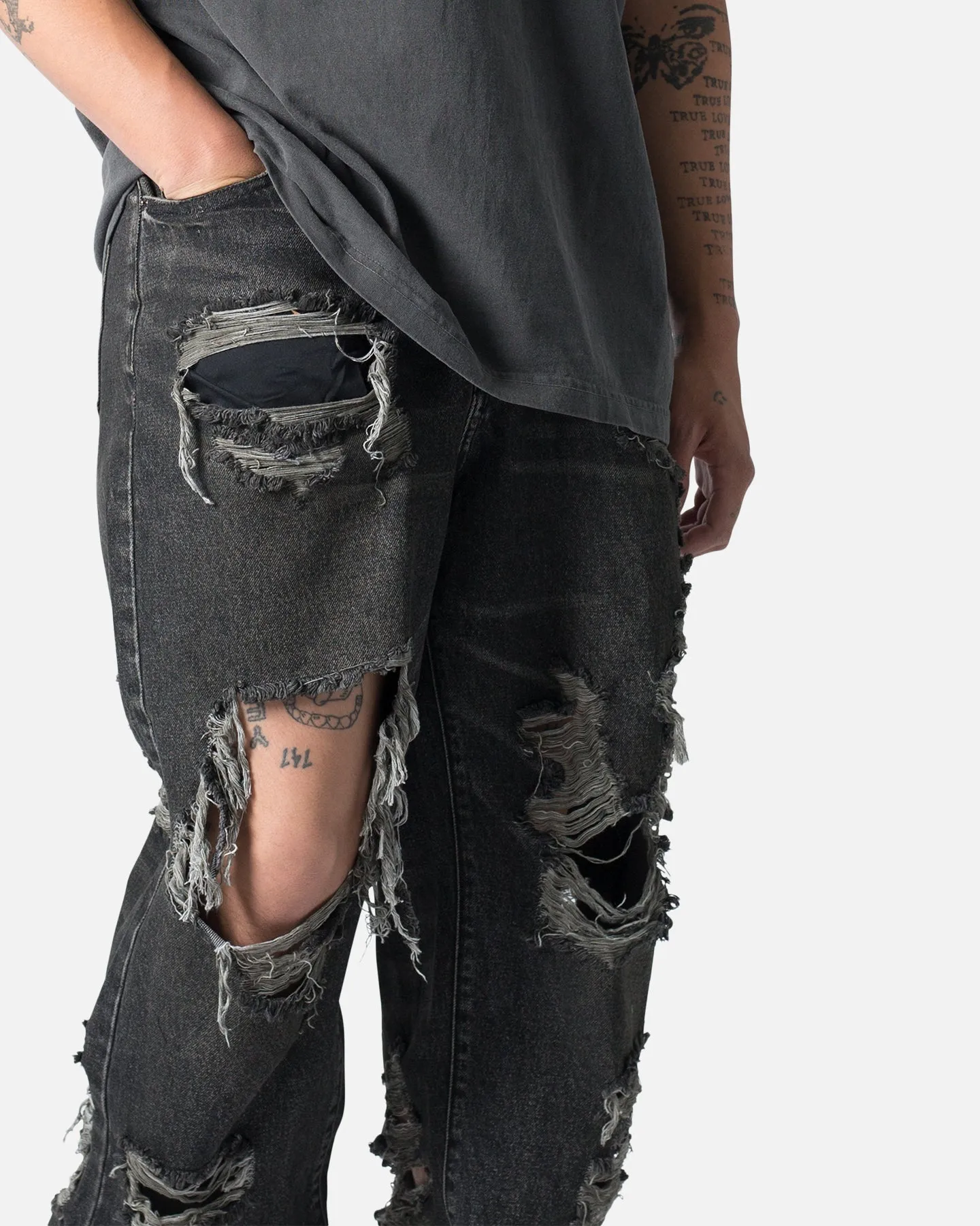 MNML Ultra Baggy Decimated Denin Jeans Black