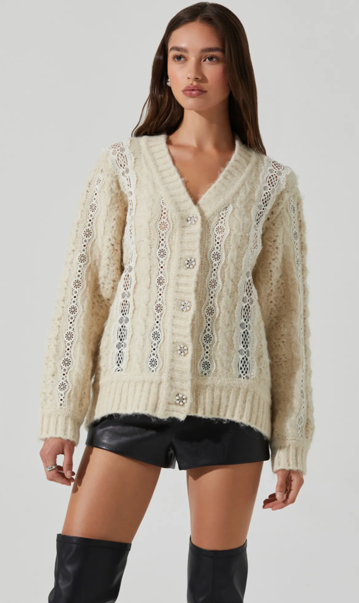 Nesmarie Cardigan Cream