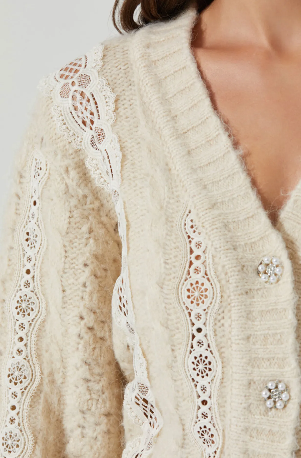 Nesmarie Cardigan Cream