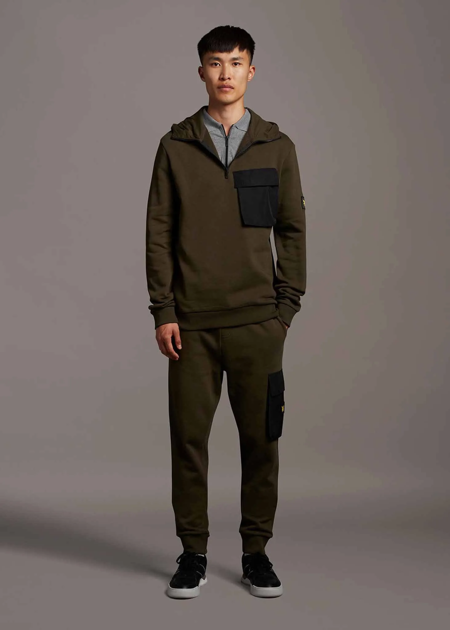 Pocket hoodie - olive