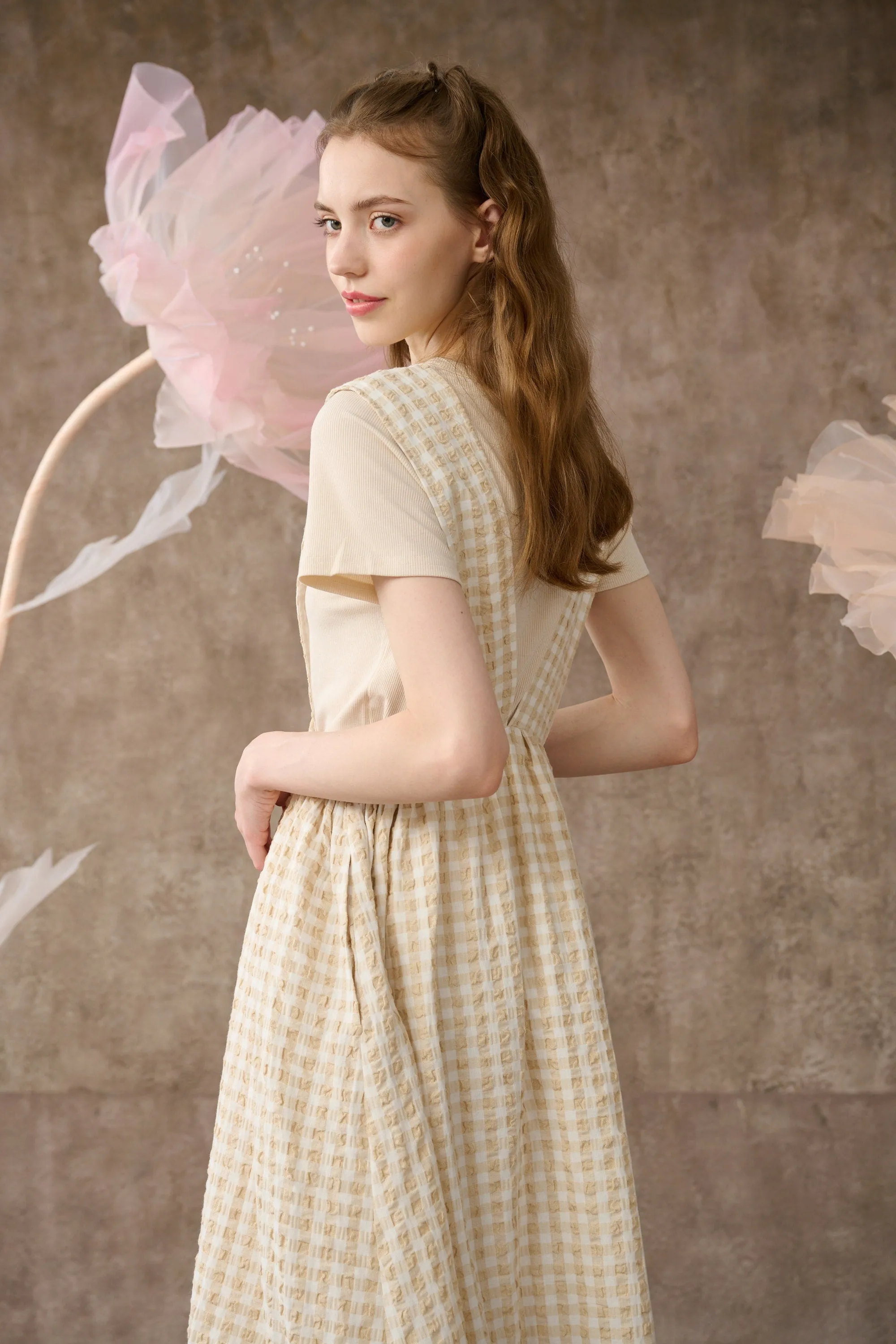 Poet's jasmine 31| lace-up pinafore linen dress in cream