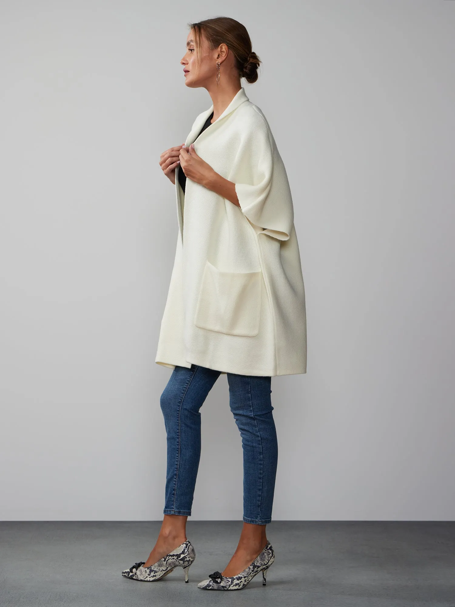 Quarter Sleeve Shawl Collar Cardigan