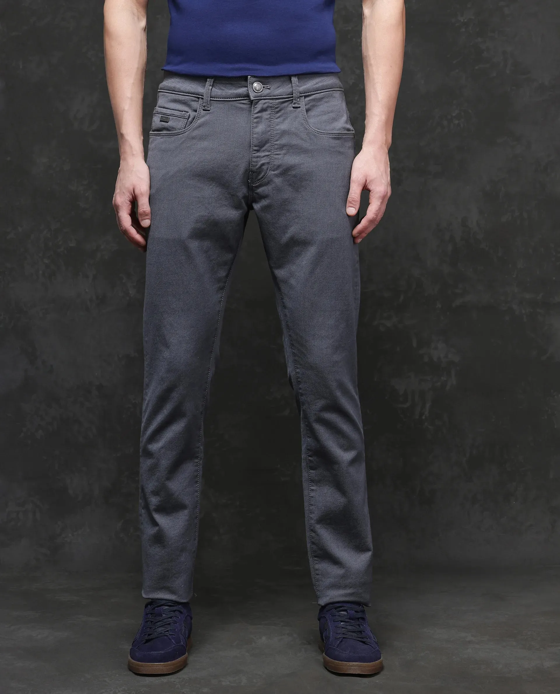 Rare Rabbit Men Corvo Dark Grey Cotton Polyester Fabric Slim Fit Plain Denim Pant