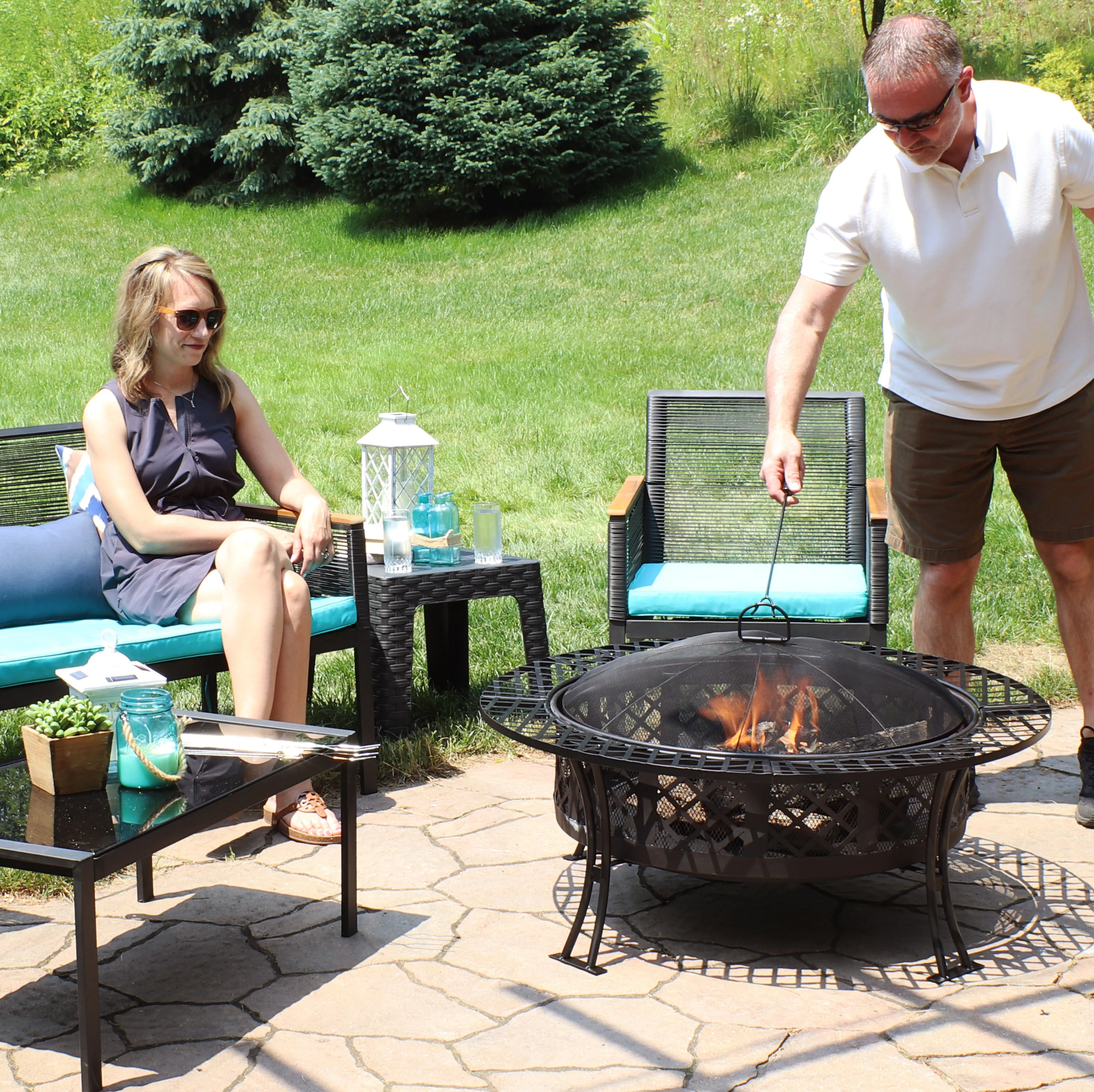 Sunnydaze 40" Diamond Weave Large Steel Fire Pit with Spark Screen