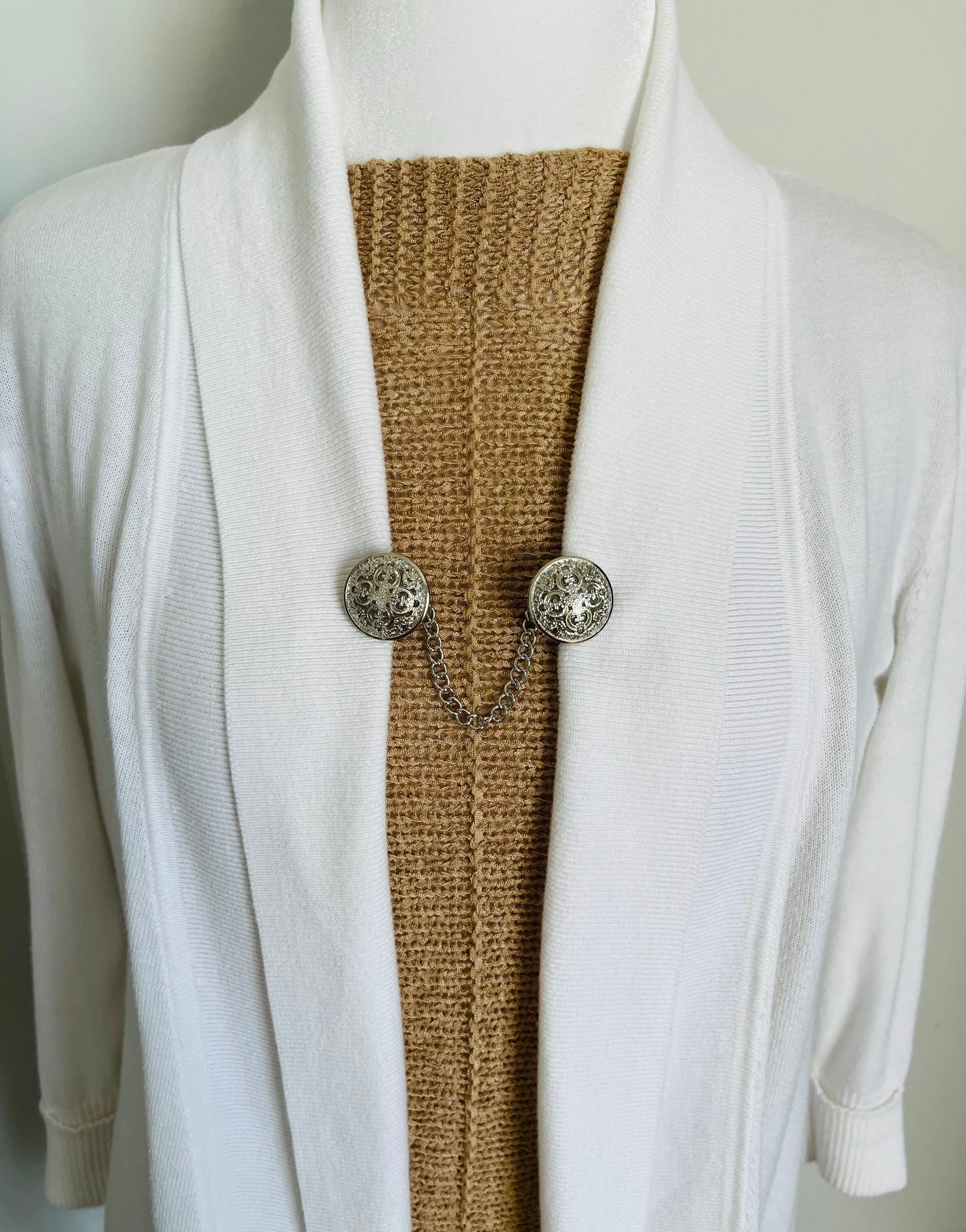 Sweater Clips Celtic Chain Sweater Clip Silver Cardigan Clasp Kimono Clasps Sweater Guard Gift for Mom Gifts for Her by Fabulici