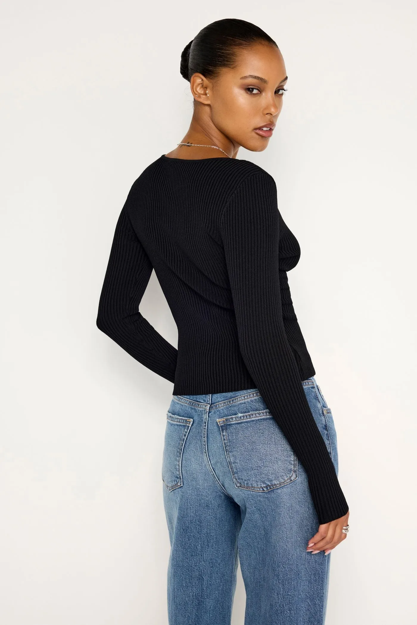 Virgo Rib Zip Front Sweater Black